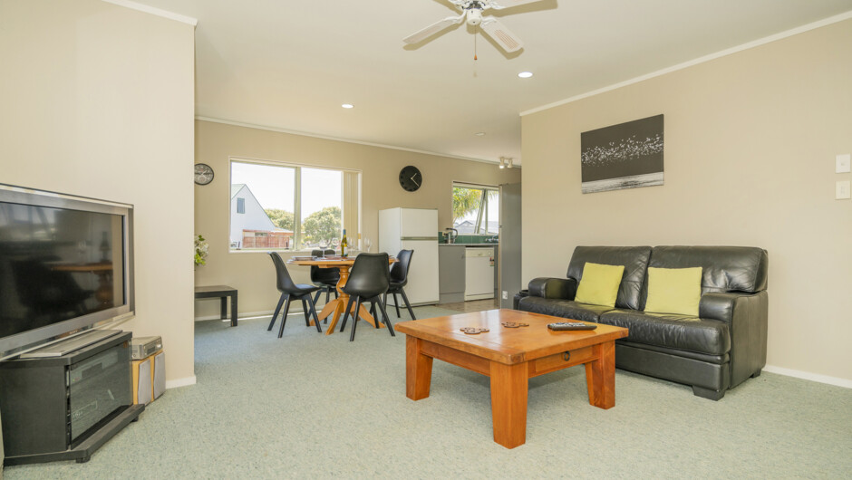 Holiday on Hampton - Whangamata Holiday Home