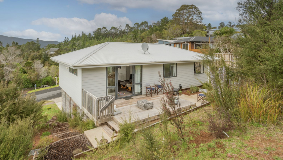 Manuka Lodge – Tairua Holiday Home