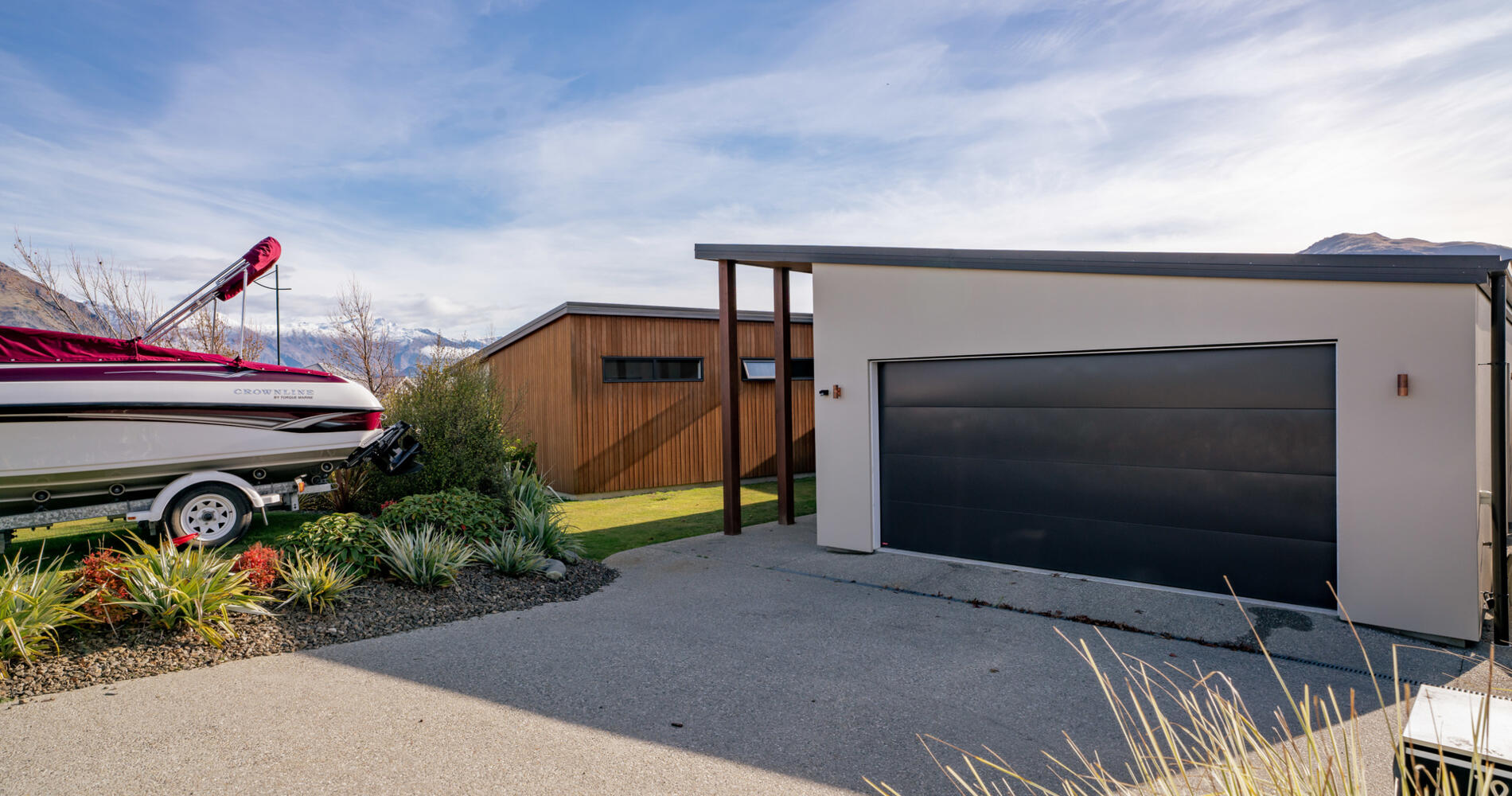 Casa Central - Wanaka Holiday Home 