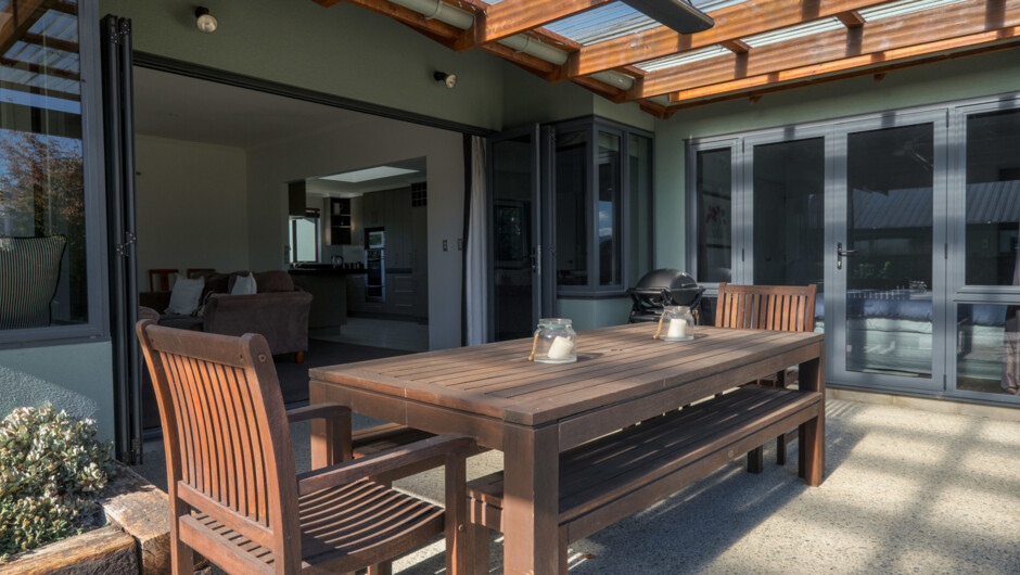 Meadowstone Family Retreat - Wanaka Holiday Home | Accommodation in ...