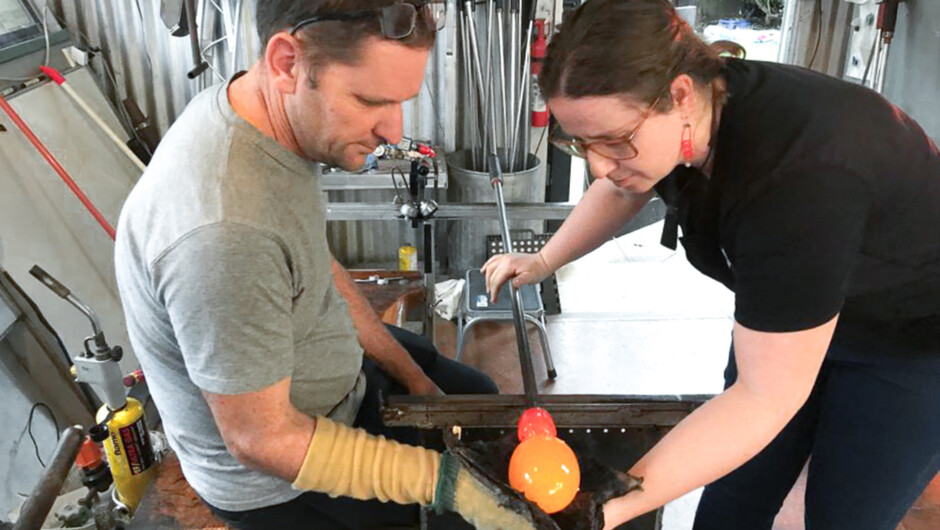 Work one-on-one with our instructors to learn how to shape the glass.