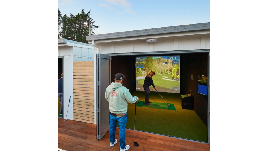 Golf Simulator at Golf 360.