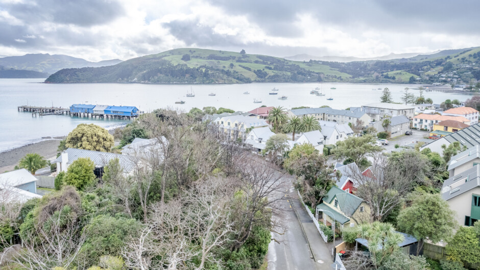 Bruce Cottage - Akaroa Holiday Home