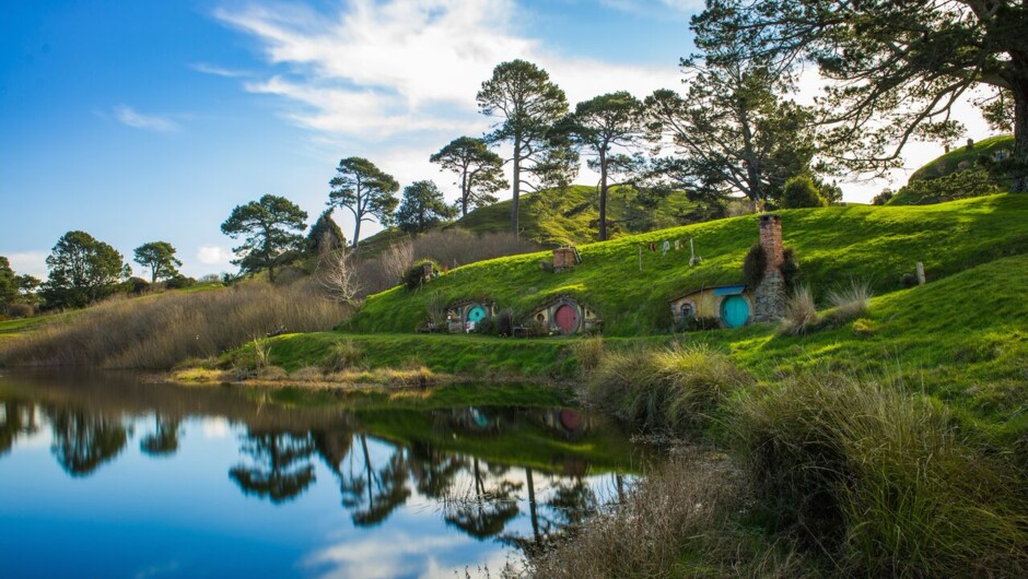 Hobbiton Lakeside Holes