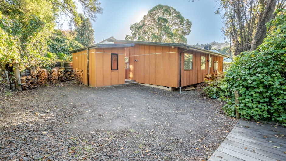 La Maison de Manu Waiata - Akaroa Holiday Home