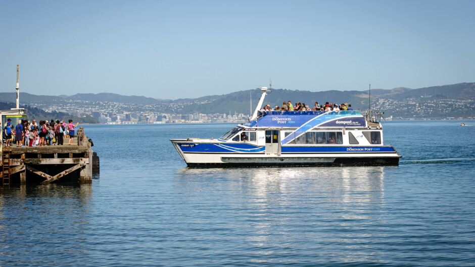 Ferry arriving Days Bay Wharf