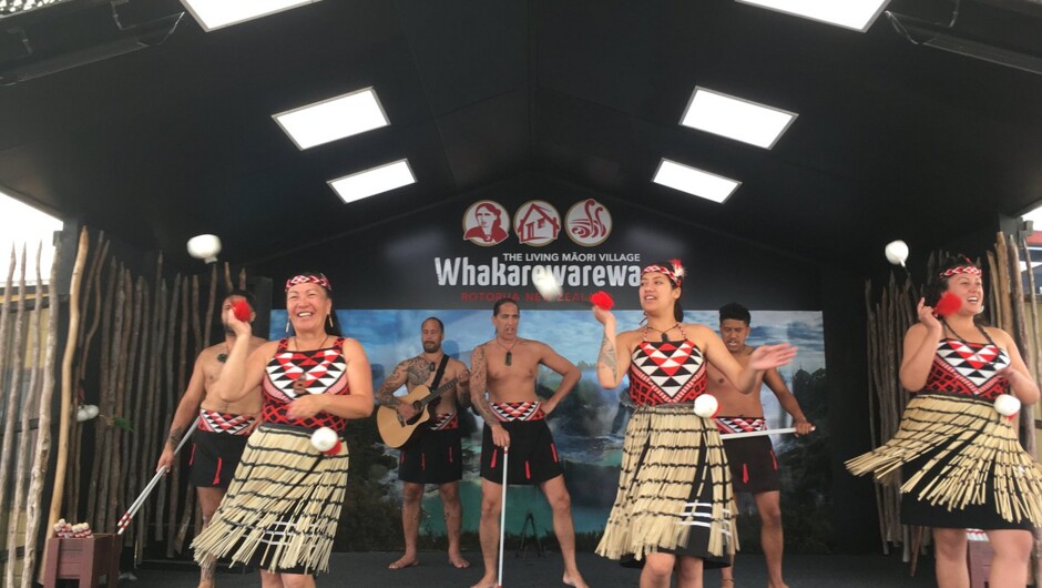 Māori culture performance, Whakarewarewa Māori Living Village