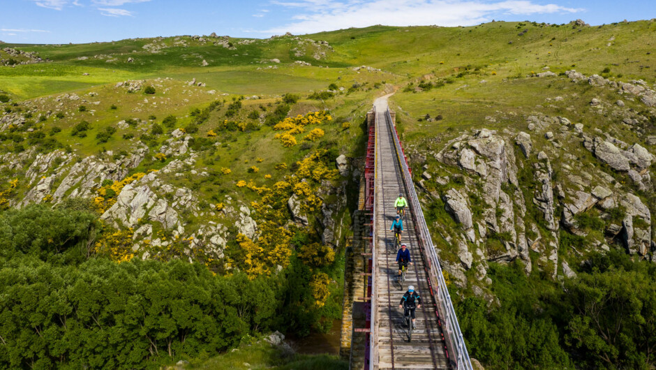 Bike the Otago Central Rail Trail