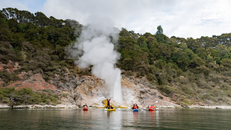 Rotorua geyser on steaming cliffs at Lake Rotomahana