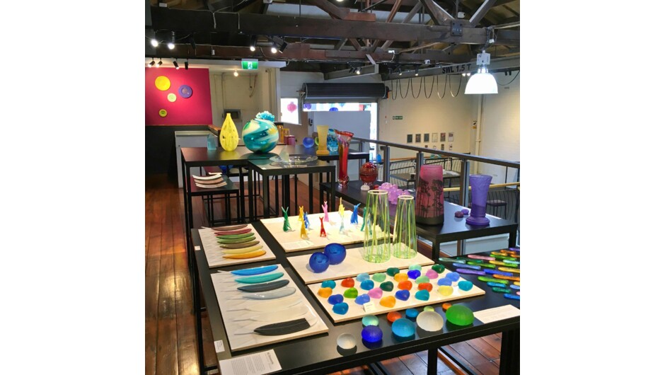 New Zealand Glassworks Gallery | Activity in Whanganui, New Zealand