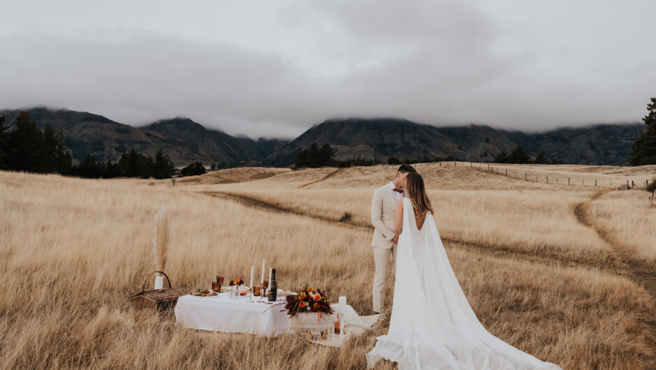 Enjoy a dreamy end to your elopement day with a private picnic just for the two of you.