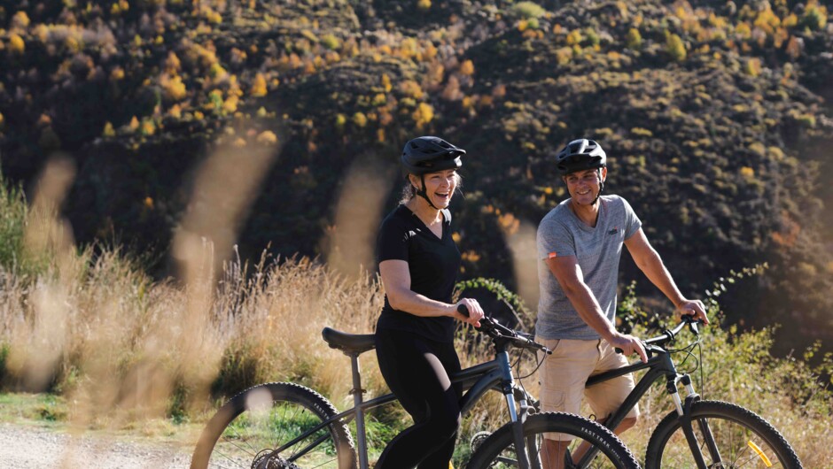 Hire a hard tail or E-bike & access to some of the top trails in Queenstown.