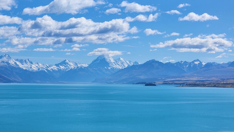 Lake Pukaki and Aoraki Mt Cook