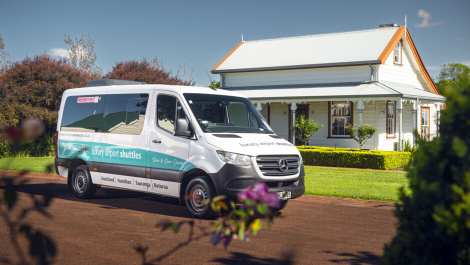 Door-to-door airport shuttles from throughout the Bay of Plenty and Manawatu