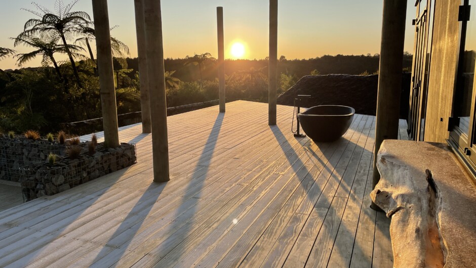 Kowhai House sunrise from your private deck