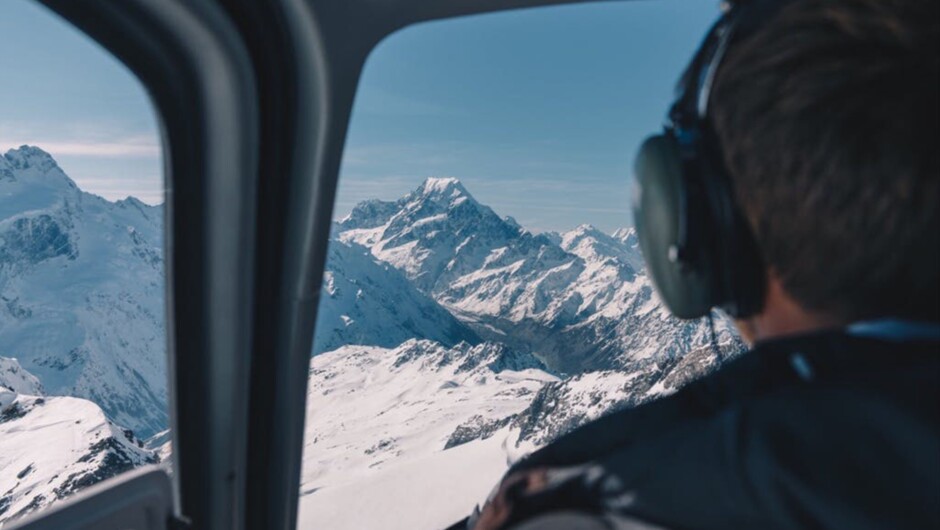 Capture the grandeur landscapes from a bird’s-eye view, a perfect backdrop for your glacier adventure.