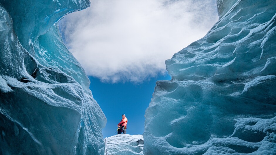 Unforgettable moments await in the heart of the glacier