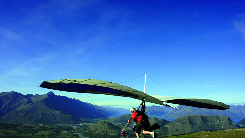 Hang glider take off