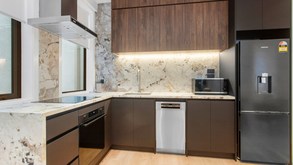 Victoria Street Apartments by Urban Rest - Kitchen