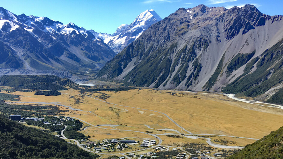 Vista of Mt Cook Village and Aoraki in distance: Red Tarns Track