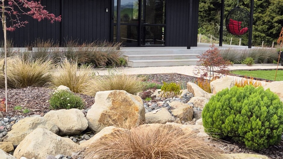 Water feature garden