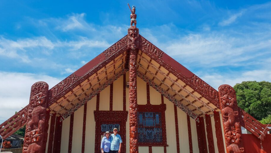 Guests at the Ohinemutu Wharenui, Rotorua