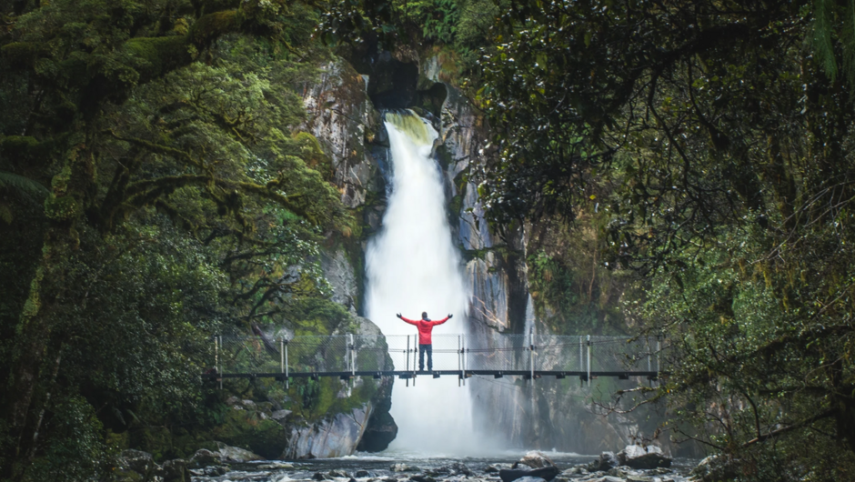 Giant Gate Falls