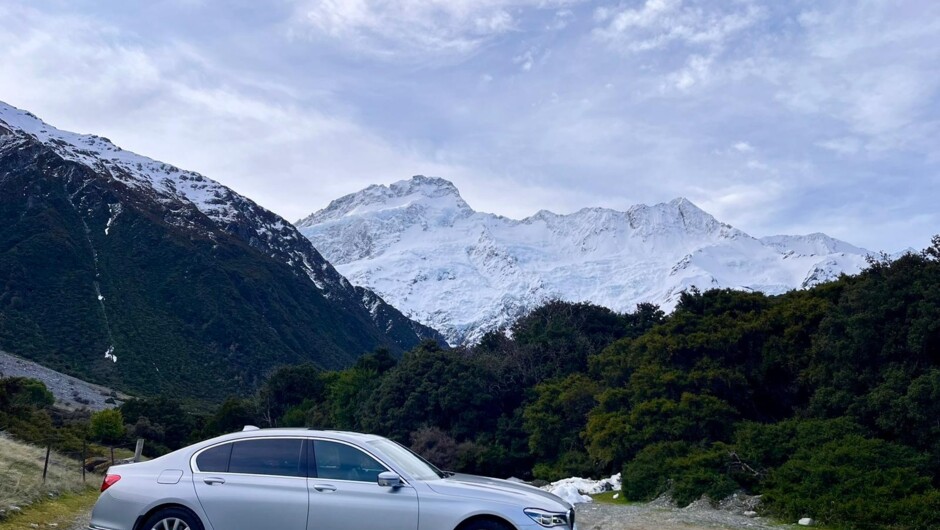 Limousine Services Queenstown Private Driver - Mountain