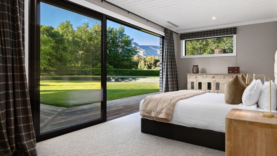 Arrowtown Retreat Bedroom