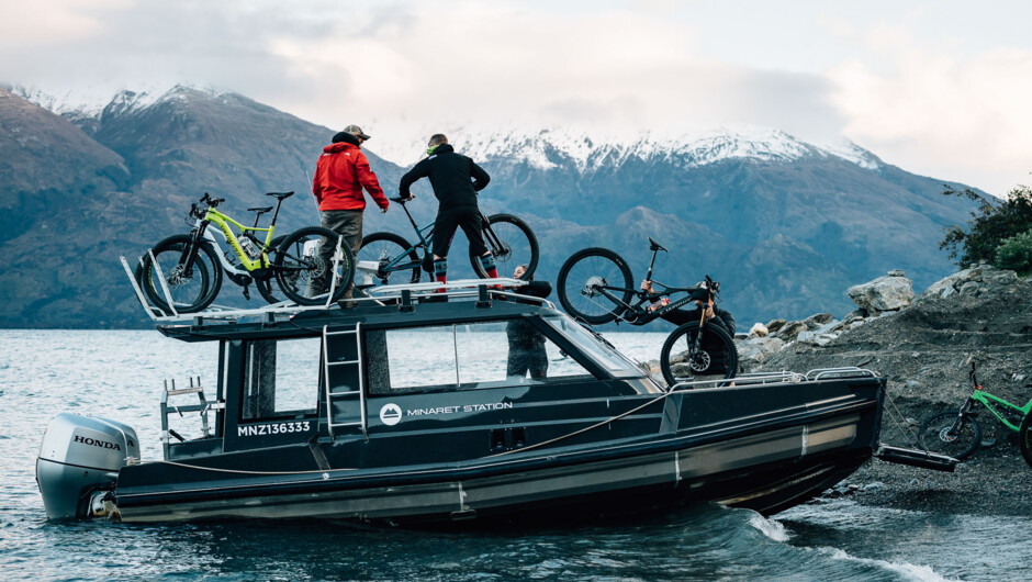 On select trips, cap off your day with a scenic boat transfer across Lake Wanaka.