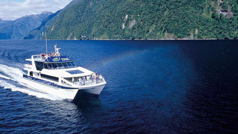 Doubtful Sound Wilderness Cruises - Real Journeys