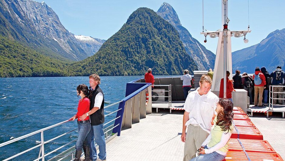 Milford Sound Coach & Cruise from Te Anau - Real Journeys