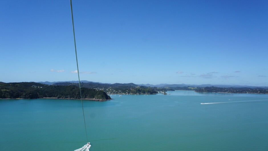 鸟瞰岛屿湾