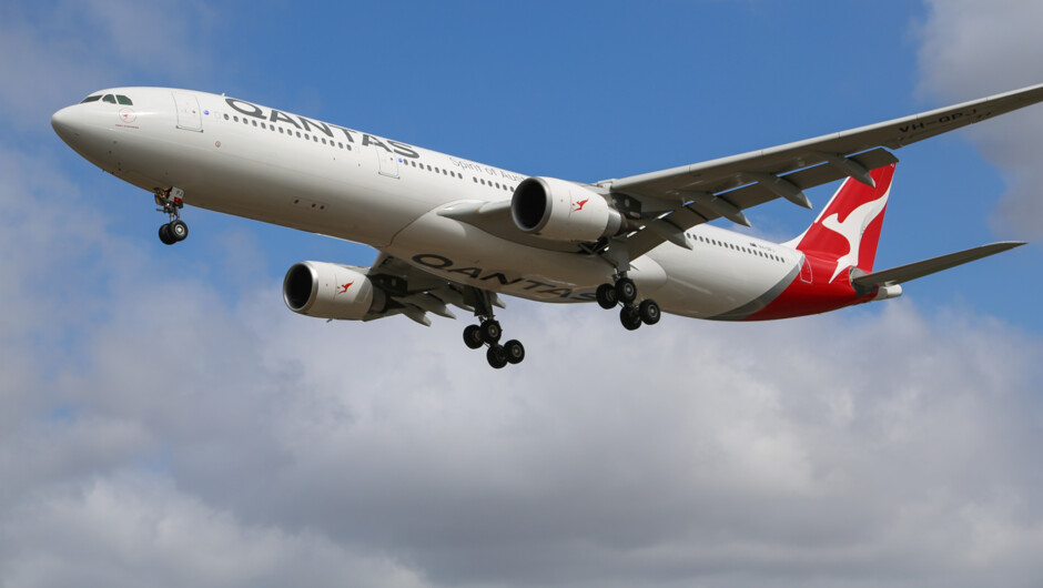 カンタス航空 エアバス３３０