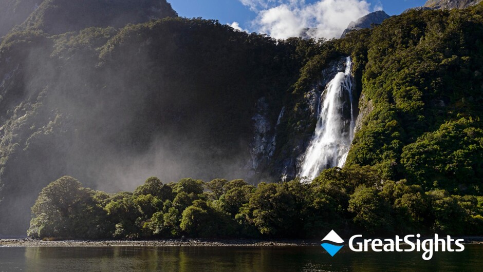 greatsights-milford-sound-waterfall.jpg