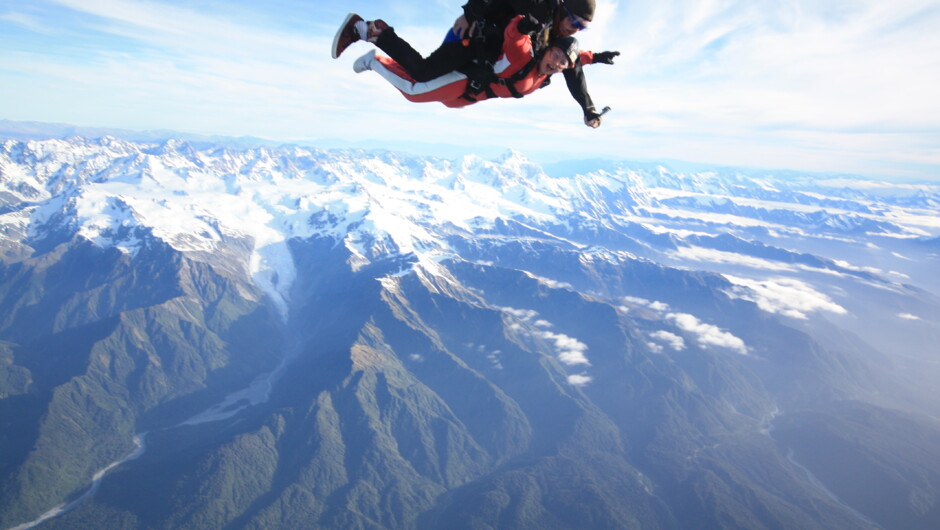 New Zealand's highest tandem skydive 20,000ft at Skydive Franz