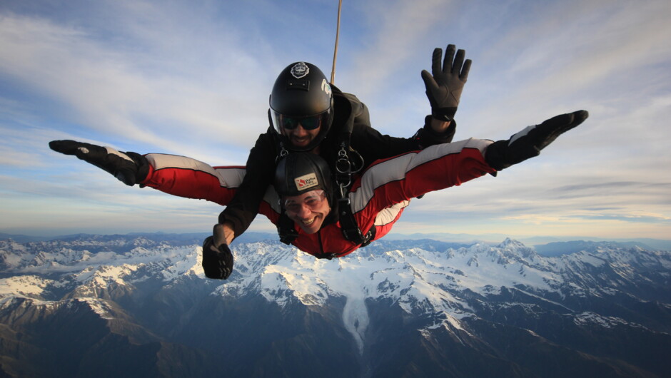 New Zealand's highest tandem skydive 20,000ft at Skydive Franz