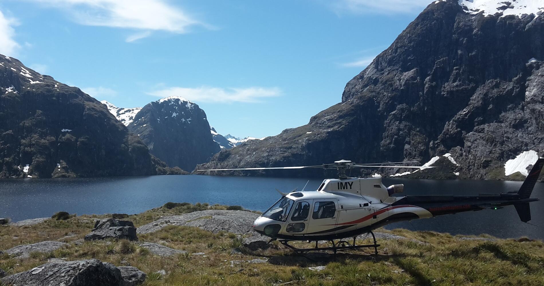 milford sound helicopter tour from te anau