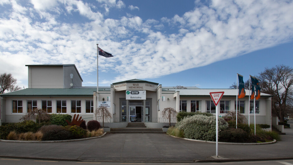 Balclutha i-SITE Exterior.jpg